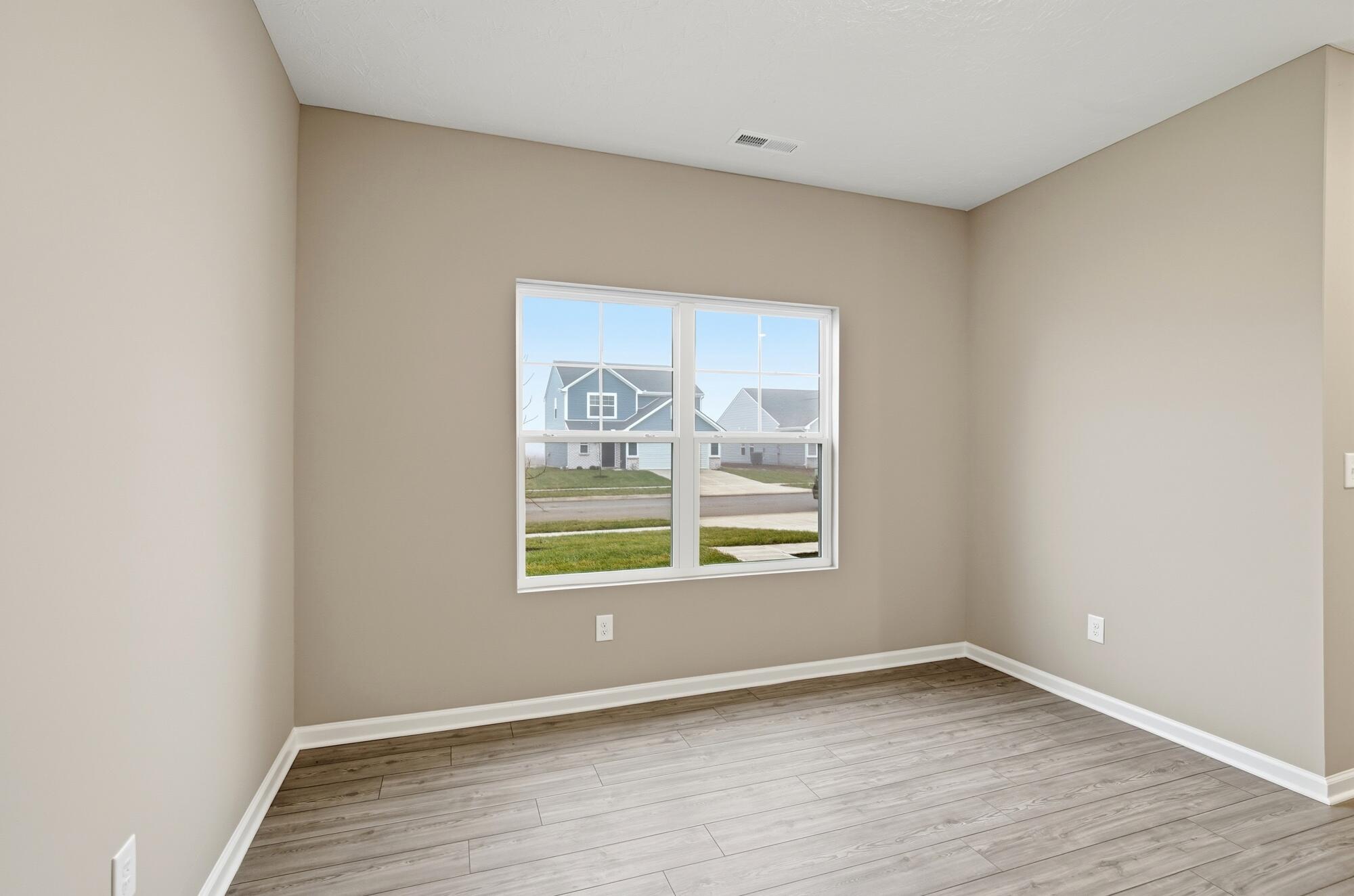 4016 Chakeres Avenue Springfield, OH 45505 - Photo 19 of 44