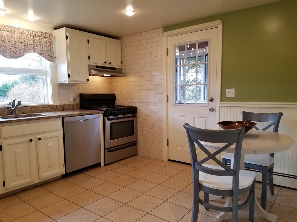 11 Dean Road Ashland, MA 01721 - Photo 7 of 25 Gallery Image 7