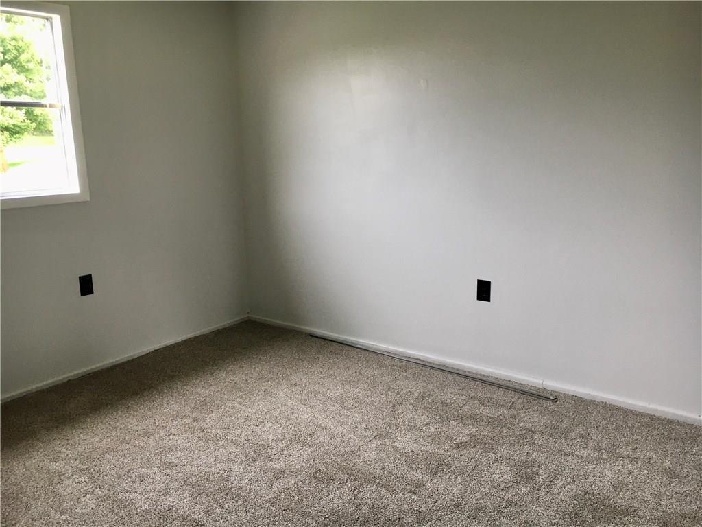 721 Hill Street Rochester, PA 15074 - Photo 5 of 9