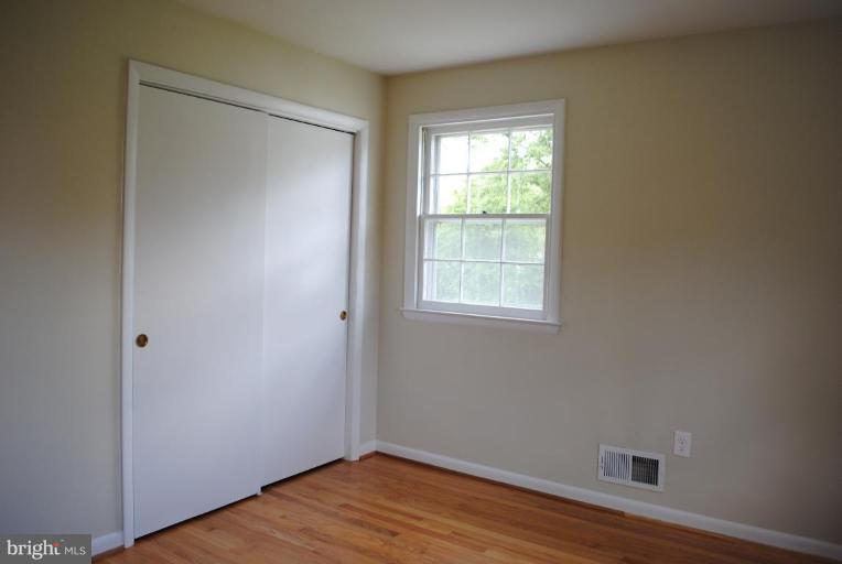 7804 Appletree Road Pasadena, MD 21122 - Photo 11 of 21 Bedroom #2