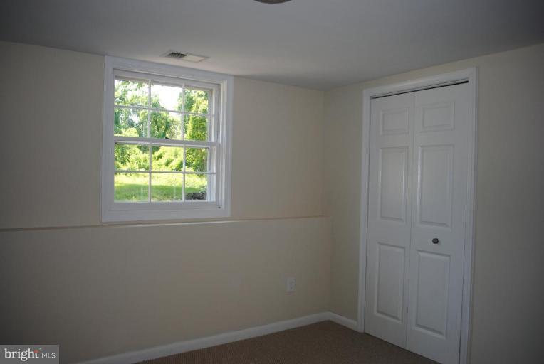 7804 Appletree Road Pasadena, MD 21122 - Photo 10 of 21 Bedroom #3