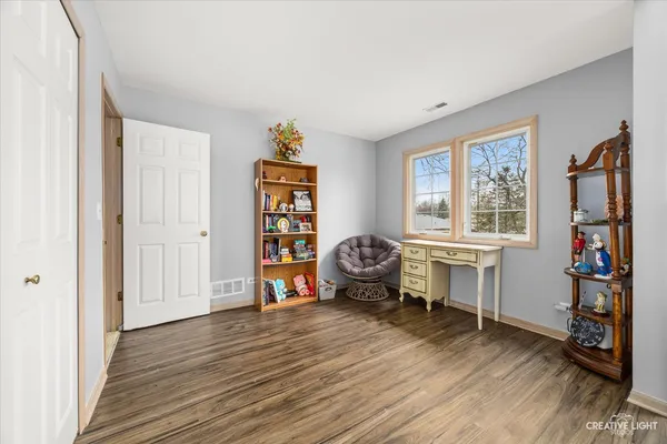 $335,000 | 469 South Jefferson Street, Unit 469, Batavia, IL 60510