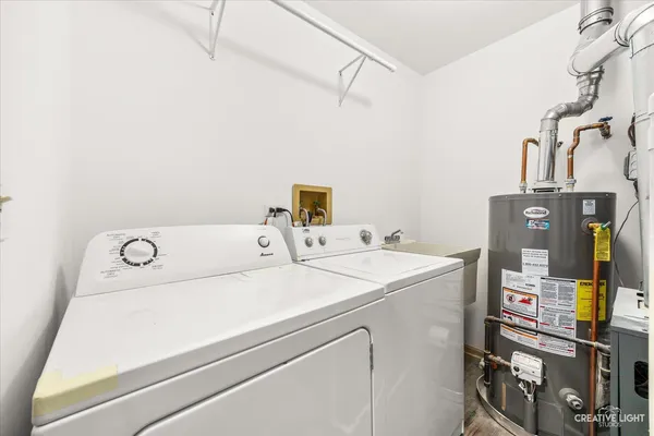 $335,000 | 469 South Jefferson Street, Unit 469, Batavia, IL 60510