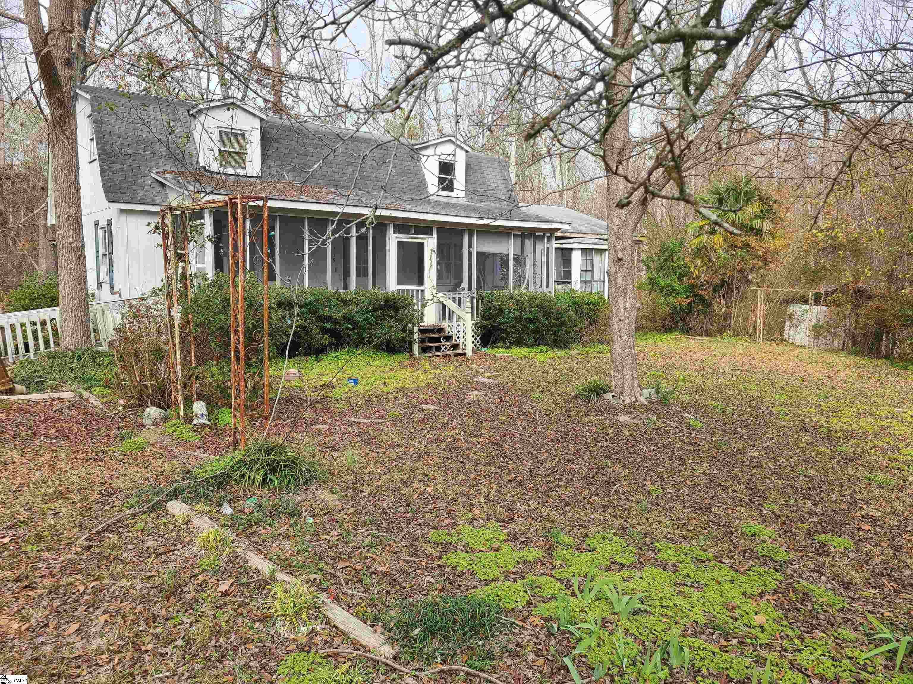 435 Smiths Village Road Waterloo, SC 29384 - Photo 1 of 2
