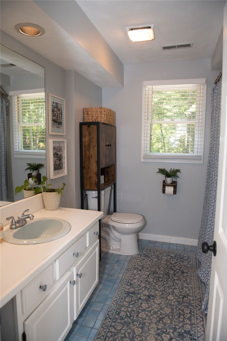 155 Whaley Hollow Road Coventry, RI 02816 - Photo 15 of 22
