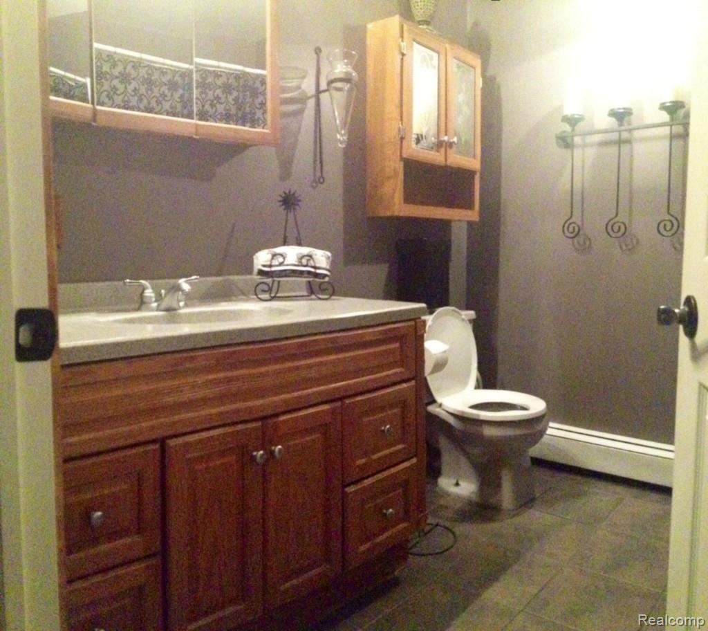 5130 Fenton Road Fenton, MI 48430 - Photo 63 of 63 image.jpg