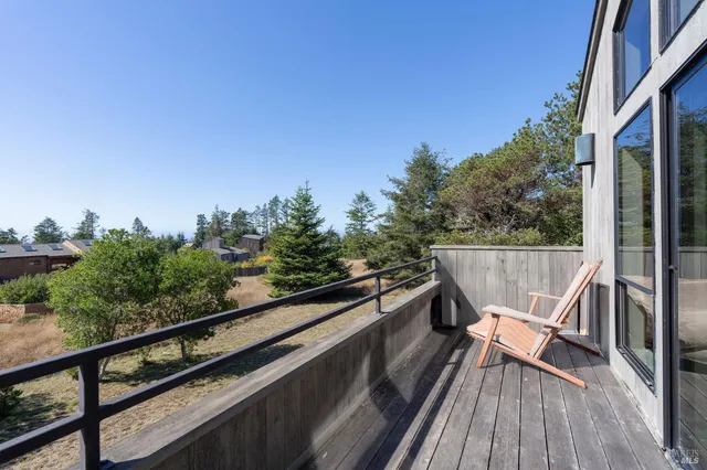 $1,395,000 | 35844 Sea Ridge Road, The Sea Ranch, CA 95497