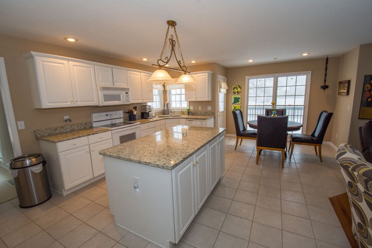 51901 Primrose Road South Bend, IN 46628 - Photo 9 of 34 Gallery Image 9