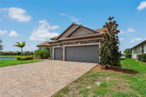 $4,900 | 19011 Formosa Street, Venice, FL 34293