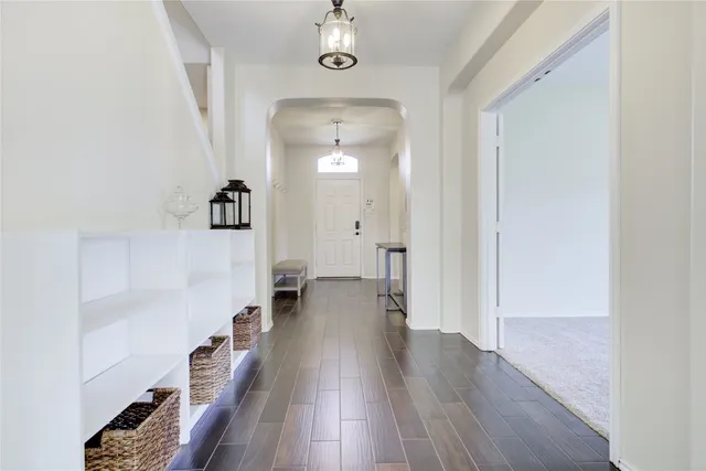 $569,999 | 920 Autumn Sage Way, Pflugerville, TX 78660