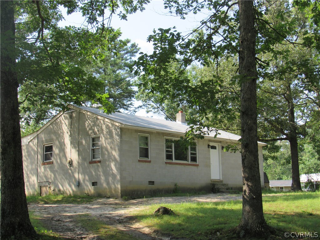 7421 Courthouse Road Providence Forge, VA 23140 - Photo 8 of 9 Gallery Image 8