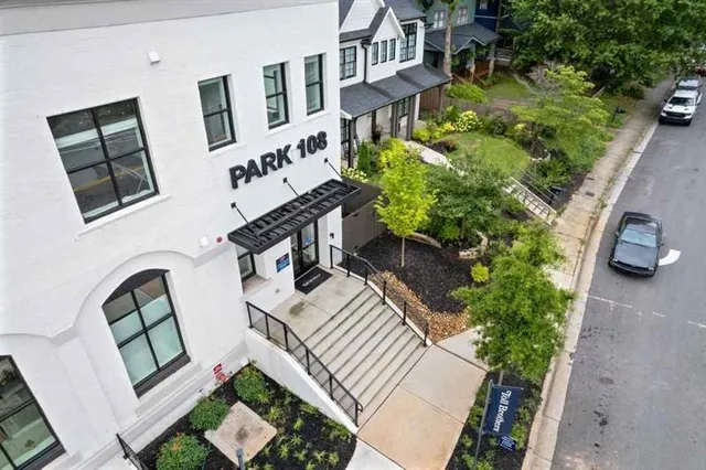 $199,000 | 108 Park Place, Unit 103, Decatur, GA 30030