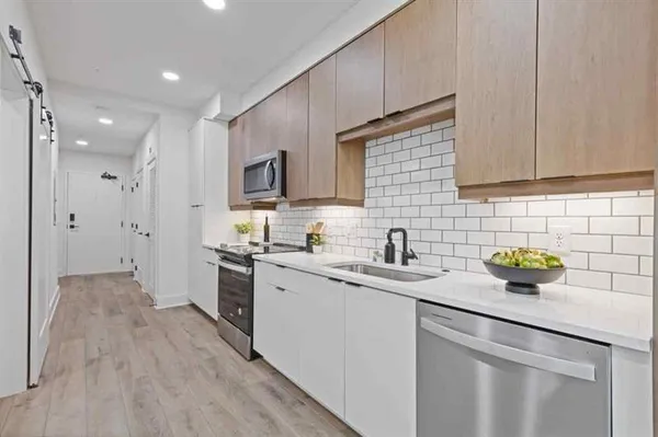 $199,000 | 108 Park Place, Unit 103, Decatur, GA 30030