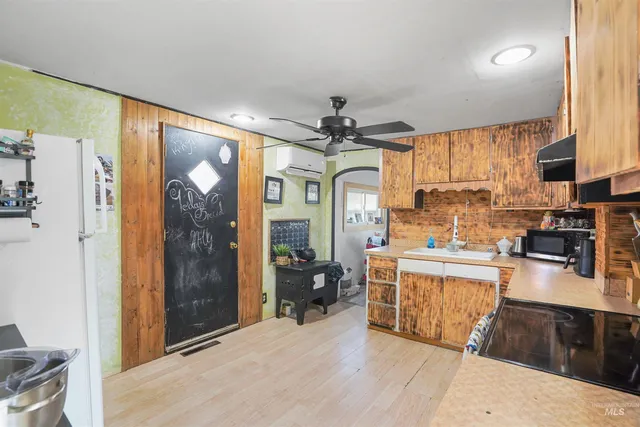 $180,000 | 300 14th Avenue North, Buhl, ID 83316