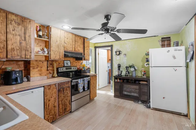 $180,000 | 300 14th Avenue North, Buhl, ID 83316