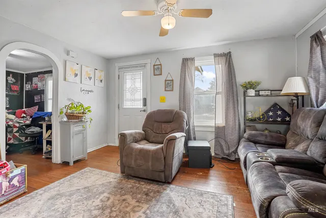 $180,000 | 300 14th Avenue North, Buhl, ID 83316