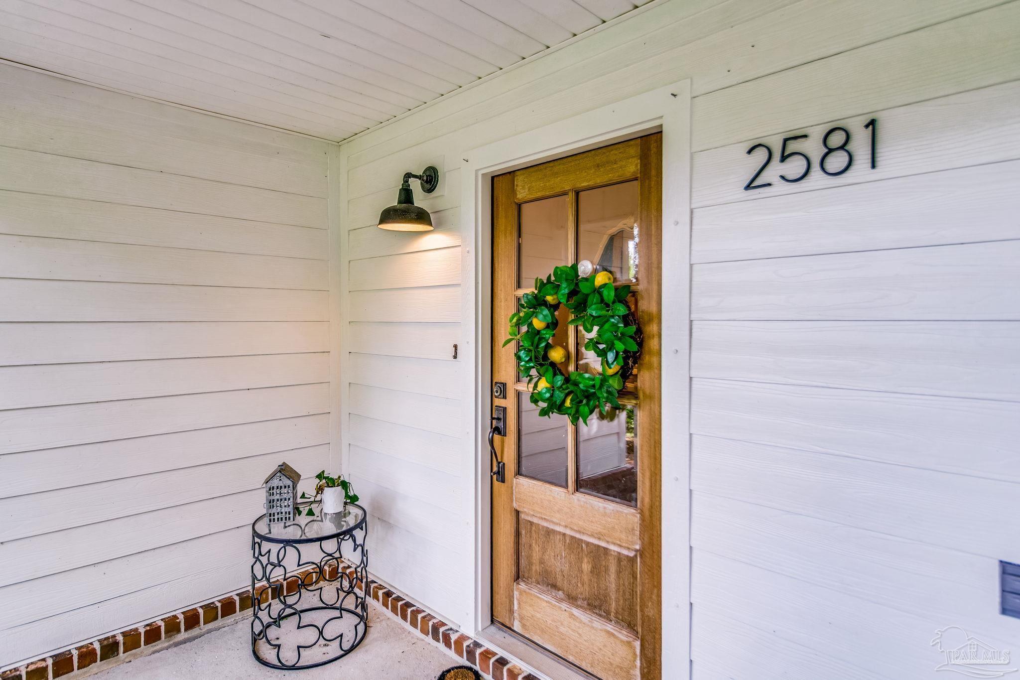 2581 10 Mile Road Pace, FL 32571 - Photo 4 of 59