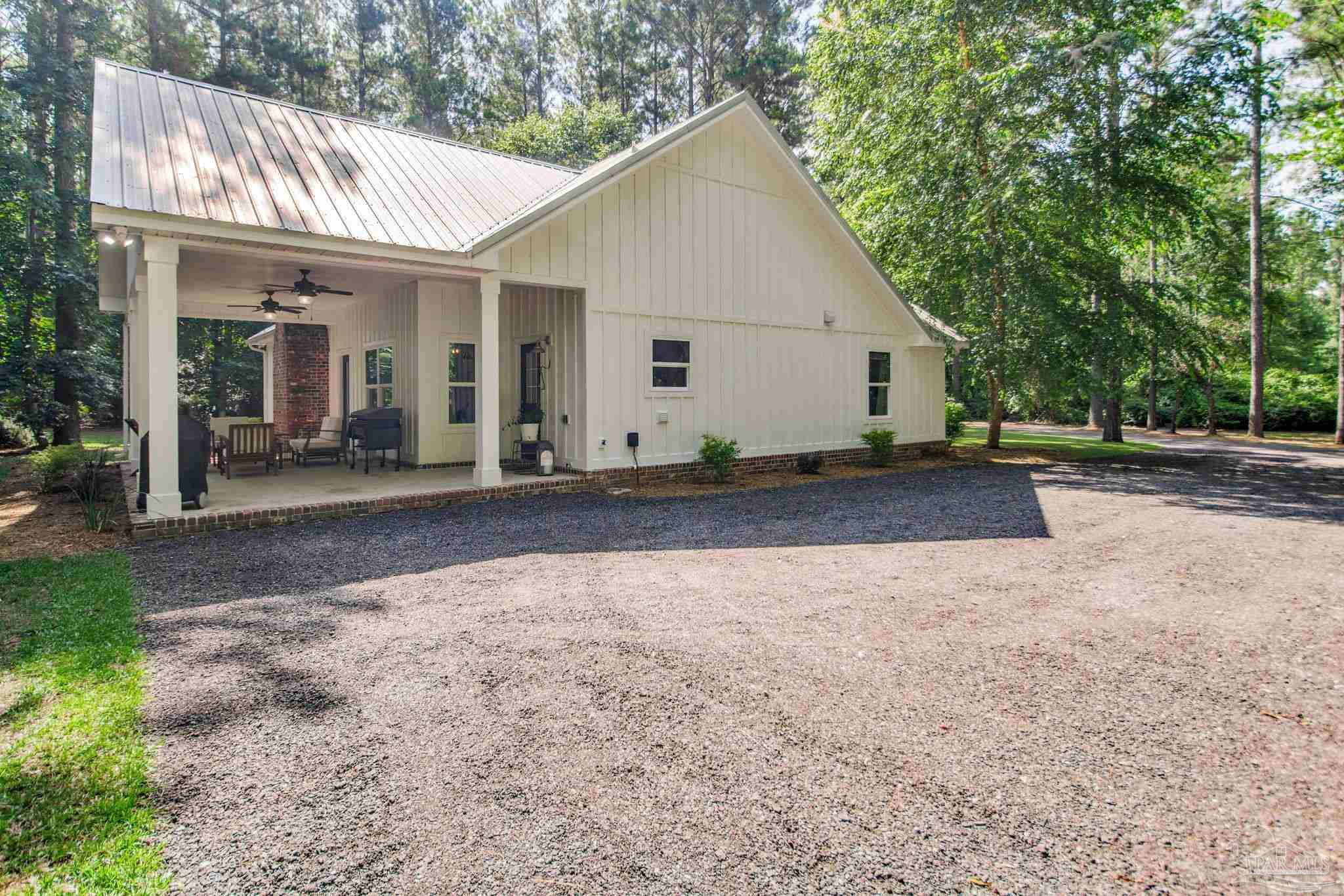 2581 10 Mile Road Pace, FL 32571 - Photo 47 of 59