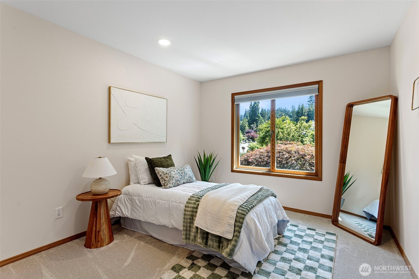 7810 175th Street Southwest Edmonds, WA 98026 - Photo 18 of 39