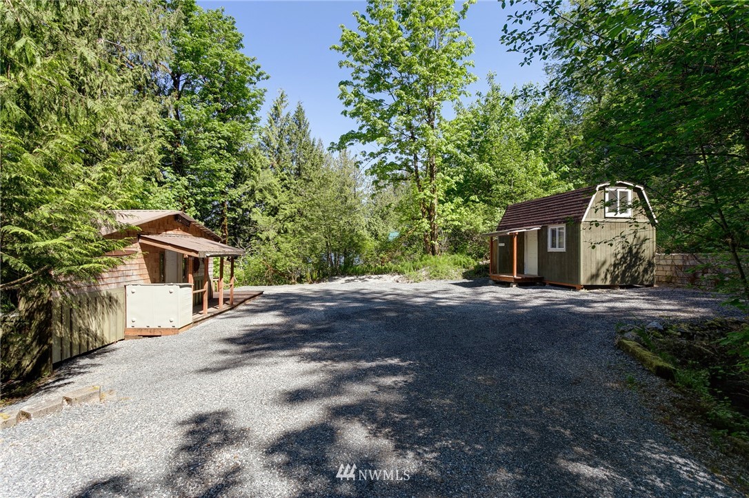9091 Frost Creek Road Maple Falls, WA 98266 - Photo 19 of 25