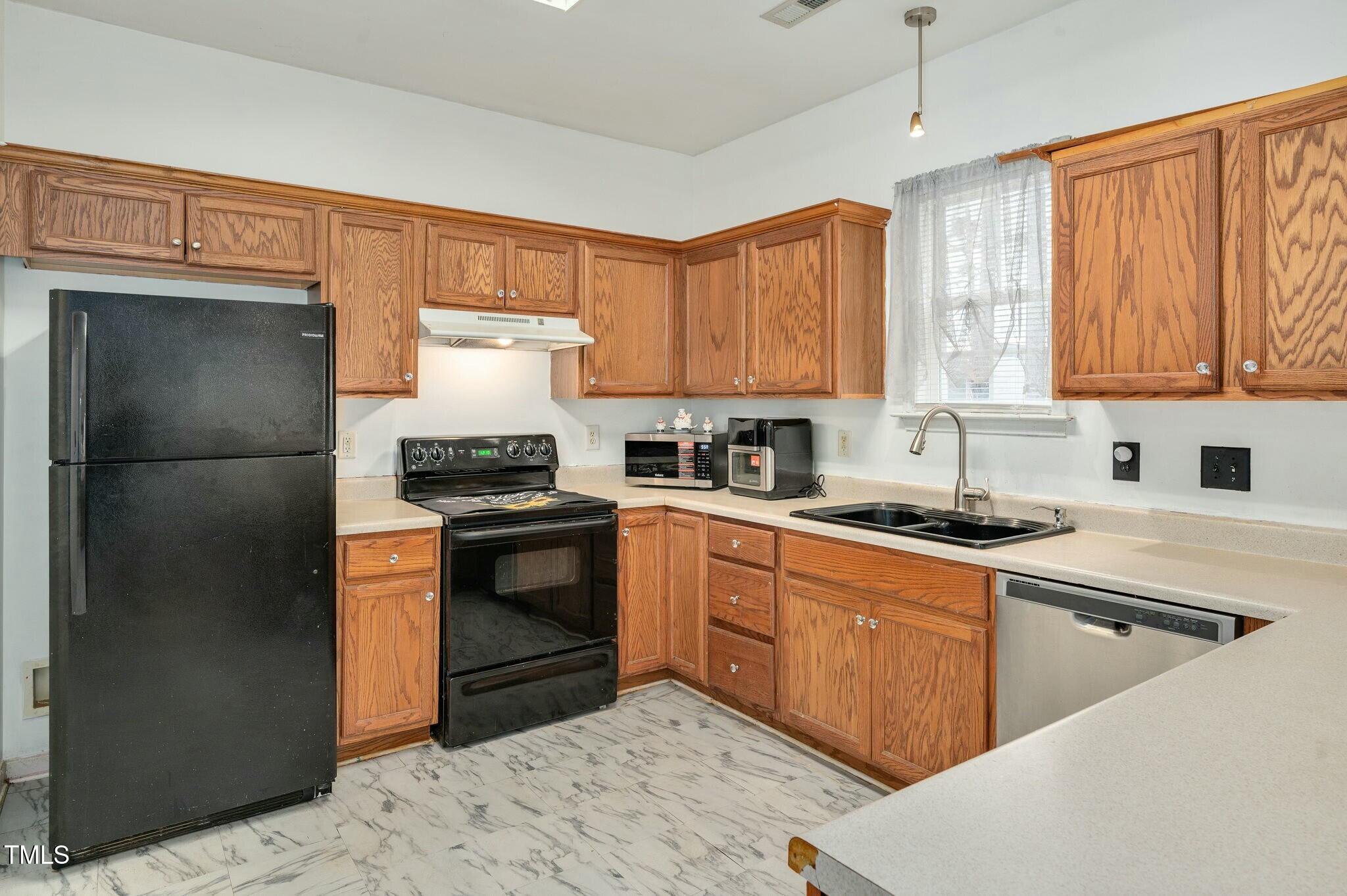 2811 Erinridge Road Raleigh, NC 27610 - Photo 15 of 27 tempImage0mgSnH