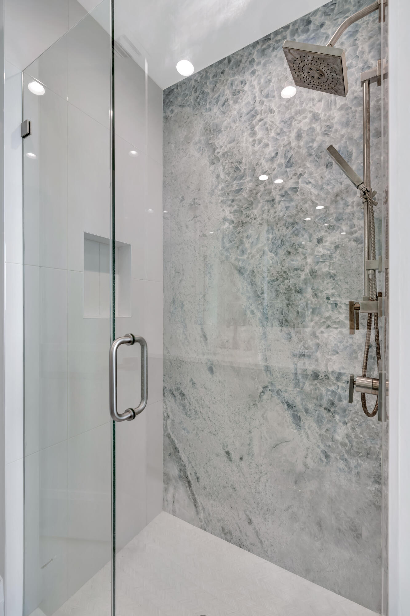 260 Eagle Drive Jupiter, FL 33477 - Photo 30 of 41 a bathroom with a shower