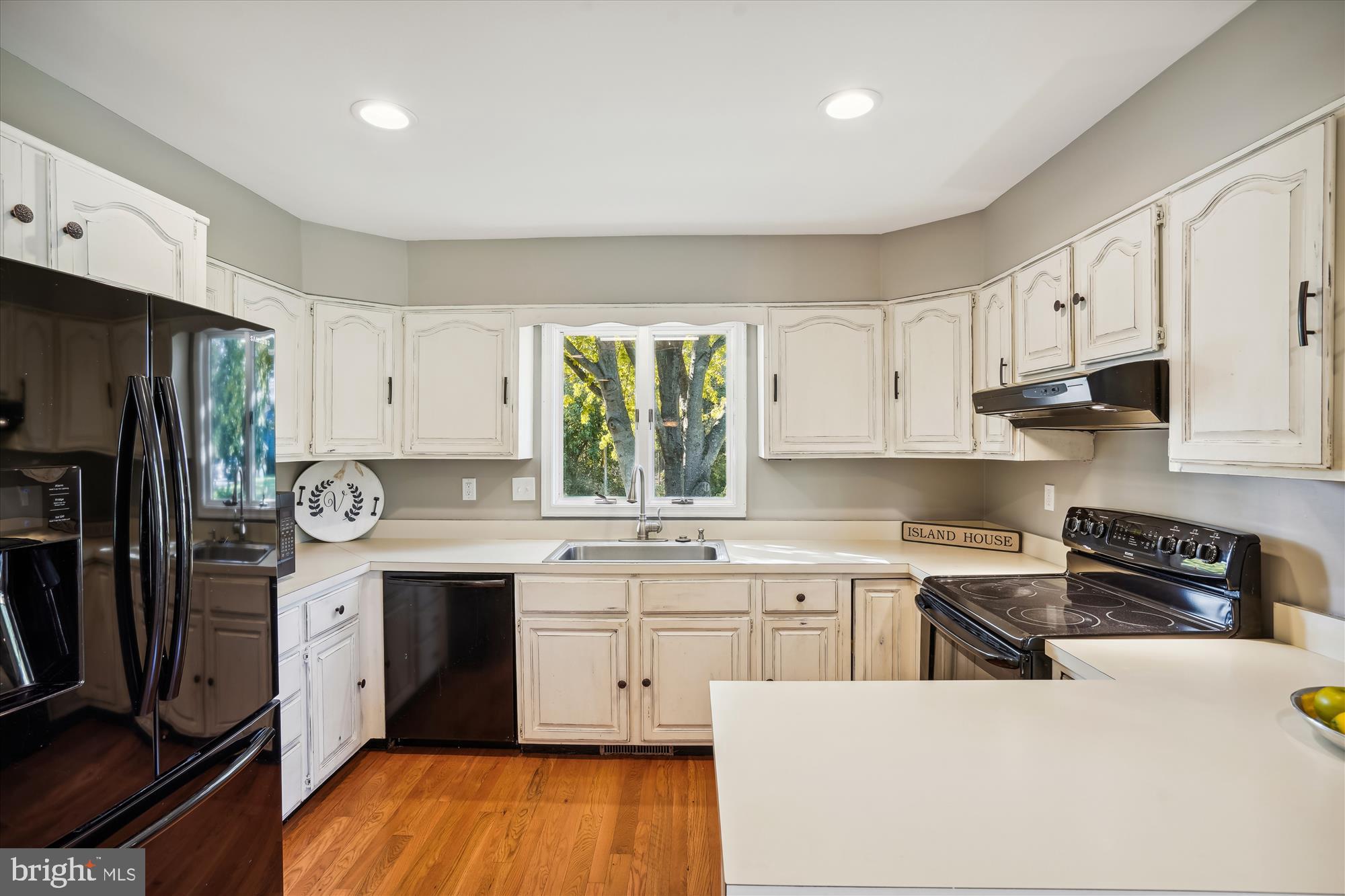 114 Bentons Pleasure Road Chester, MD 21619 - Photo 8 of 68 kitchen
