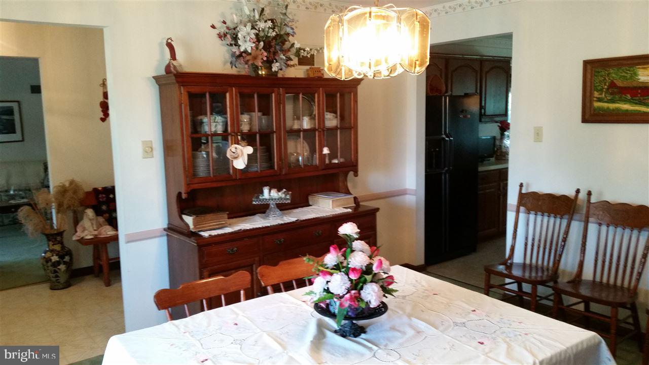 1890 Walnut Bottom Road York, PA 17408 - Photo 4 of 36 Gallery Image 4