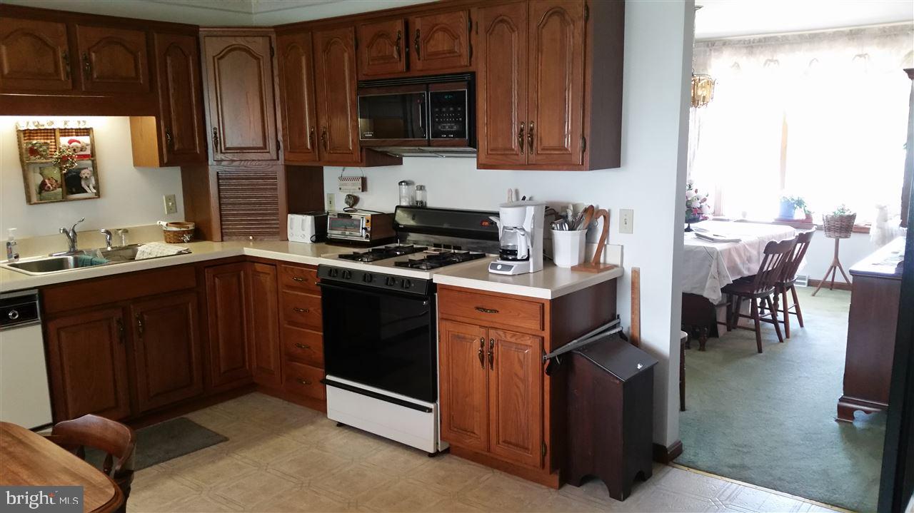 1890 Walnut Bottom Road York, PA 17408 - Photo 6 of 36 Gallery Image 6