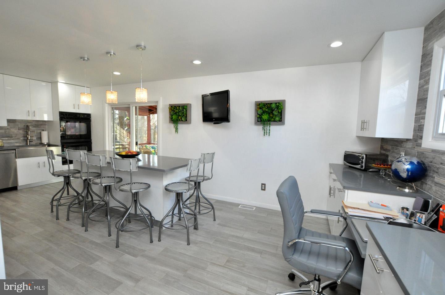 42 Clemson Road Cherry Hill, NJ 08034 - Photo 7 of 28 Kitchen