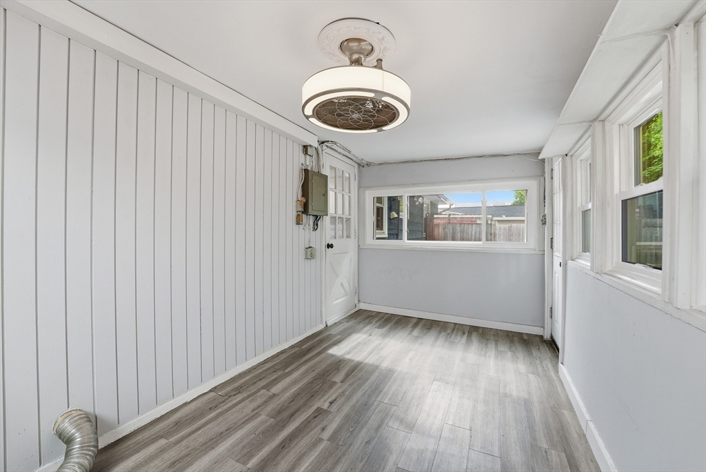 165 Hampden Street Springfield, MA 01151 - Photo 32 of 41