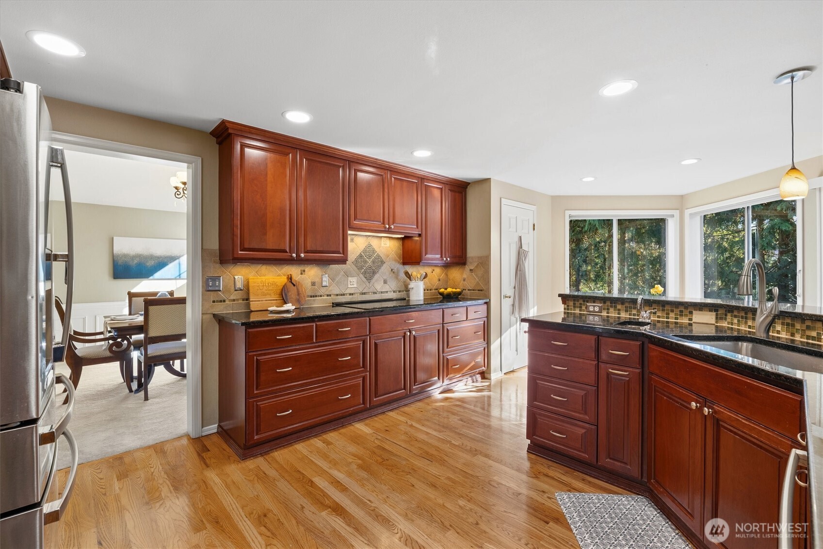 2602 57th Street Southwest Everett, WA 98203 - Photo 11 of 39