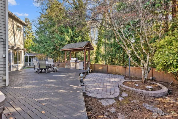 $1,175,000 | 2602 57th Street Southwest, Everett, WA 98203