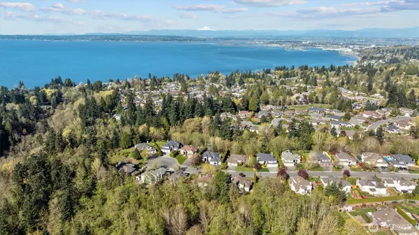 $1,175,000 | 2602 57th Street Southwest, Everett, WA 98203