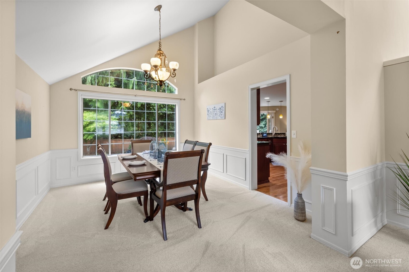 2602 57th Street Southwest Everett, WA 98203 - Photo 5 of 39