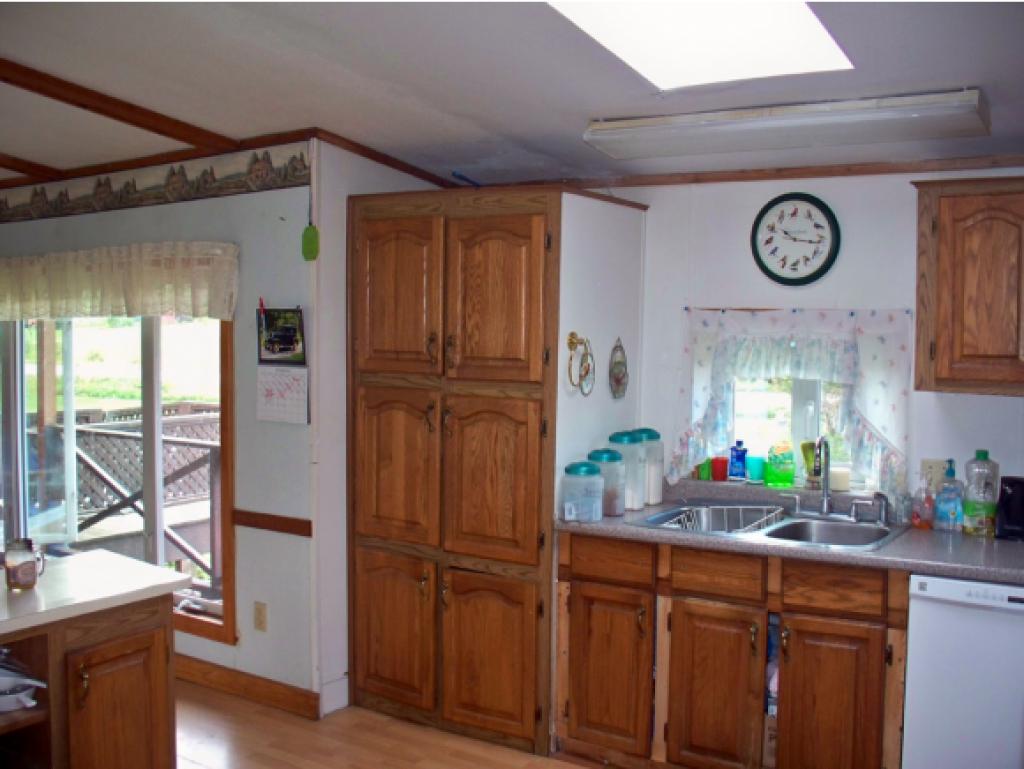 3876 West Creek Road Pittsford, VT 05733 - Photo 10 of 32 Gallery Image 10