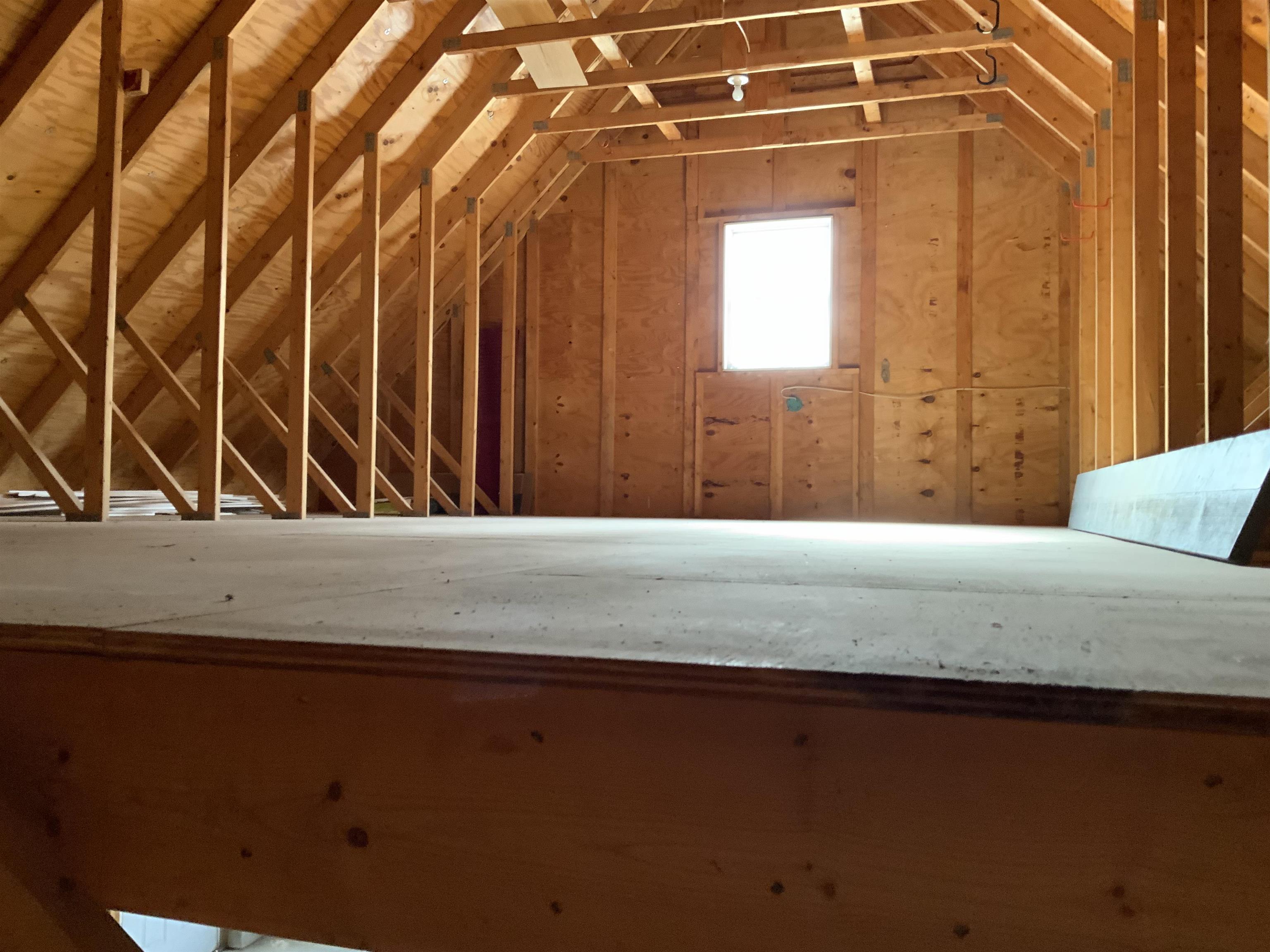 121 Notch Road Bristol, VT 05443 - Photo 16 of 32
