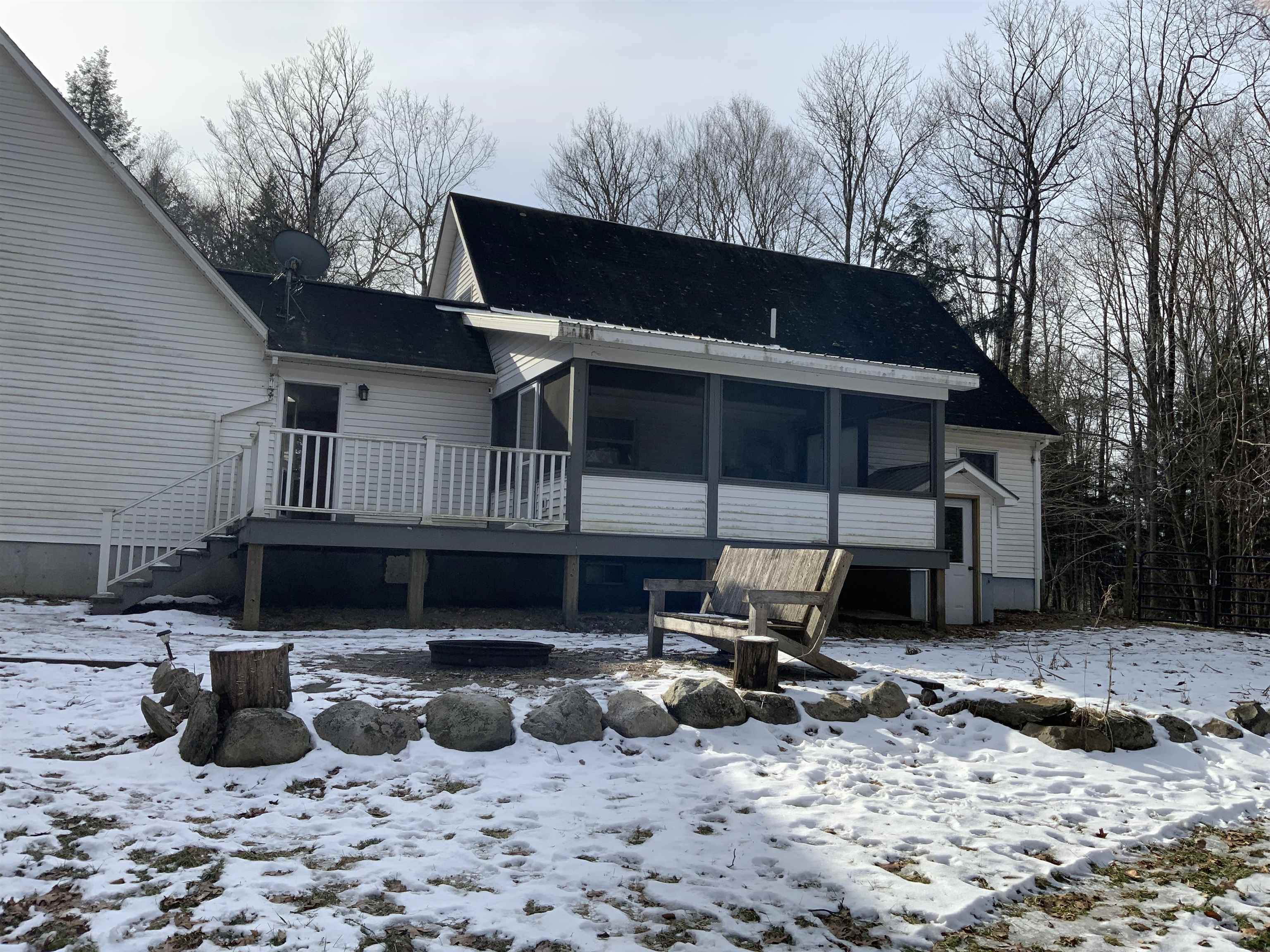 121 Notch Road Bristol, VT 05443 - Photo 2 of 32