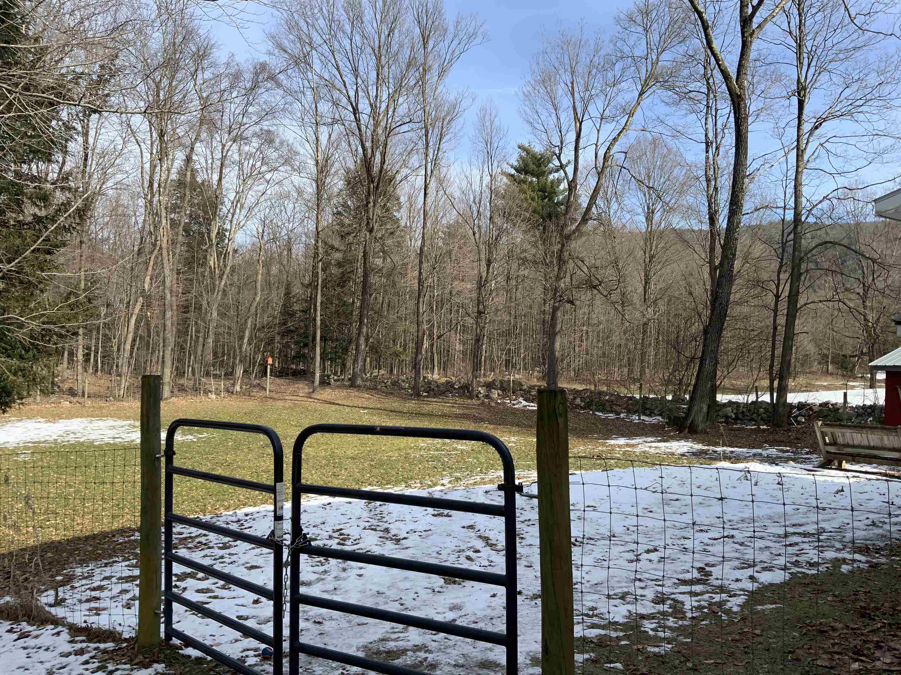 121 Notch Road Bristol, VT 05443 - Photo 25 of 32