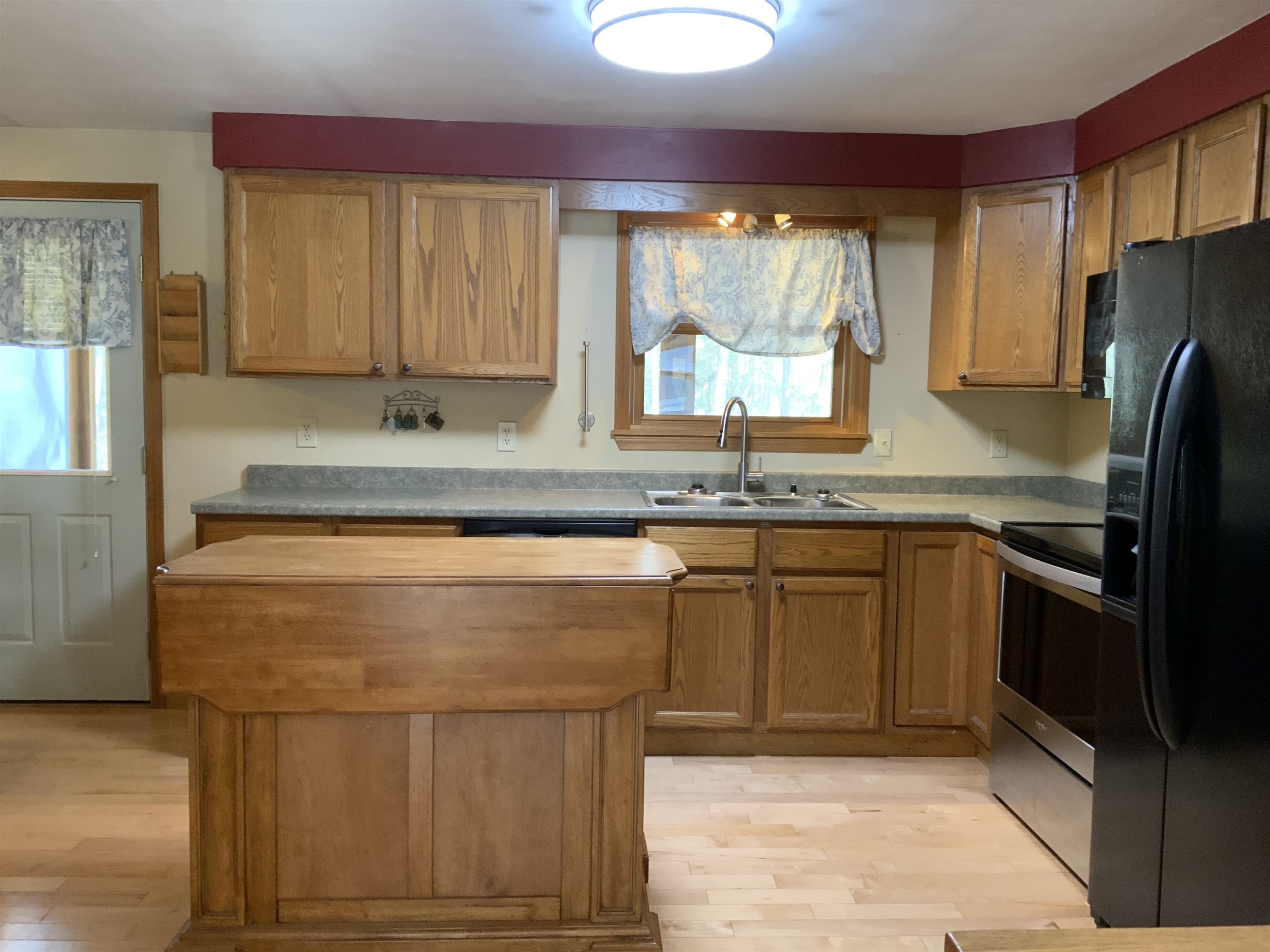 121 Notch Road Bristol, VT 05443 - Photo 30 of 32