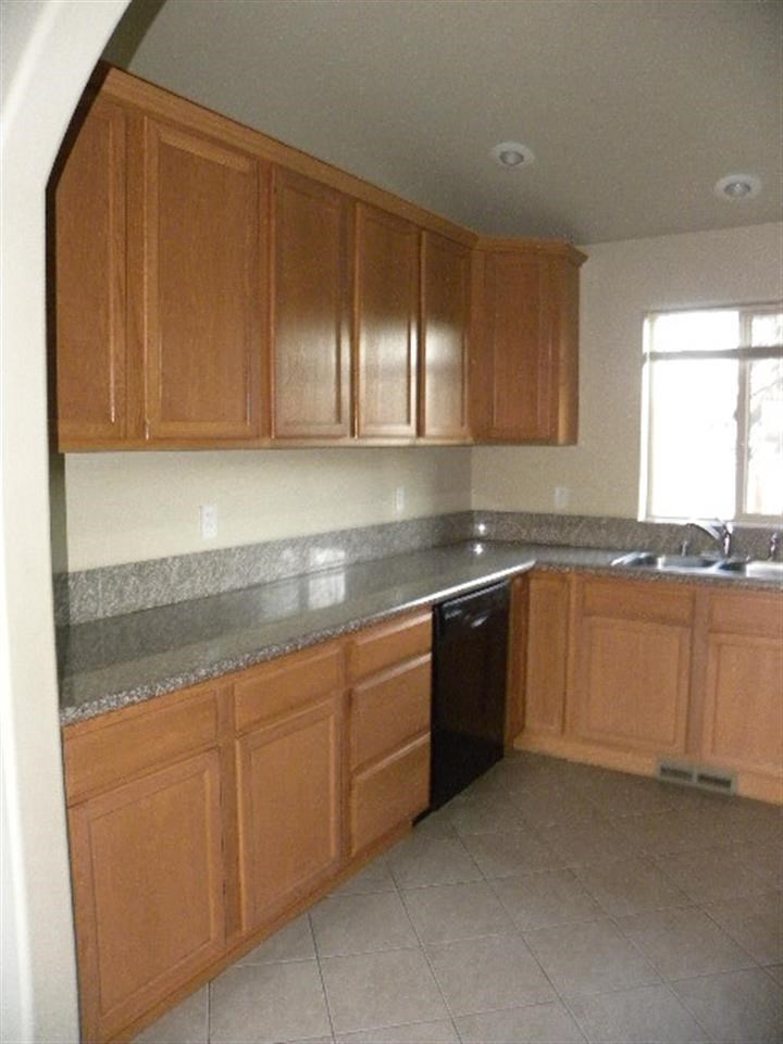 315 South McDonald Road Spokane Valley, WA 99216 - Photo 5 of 20