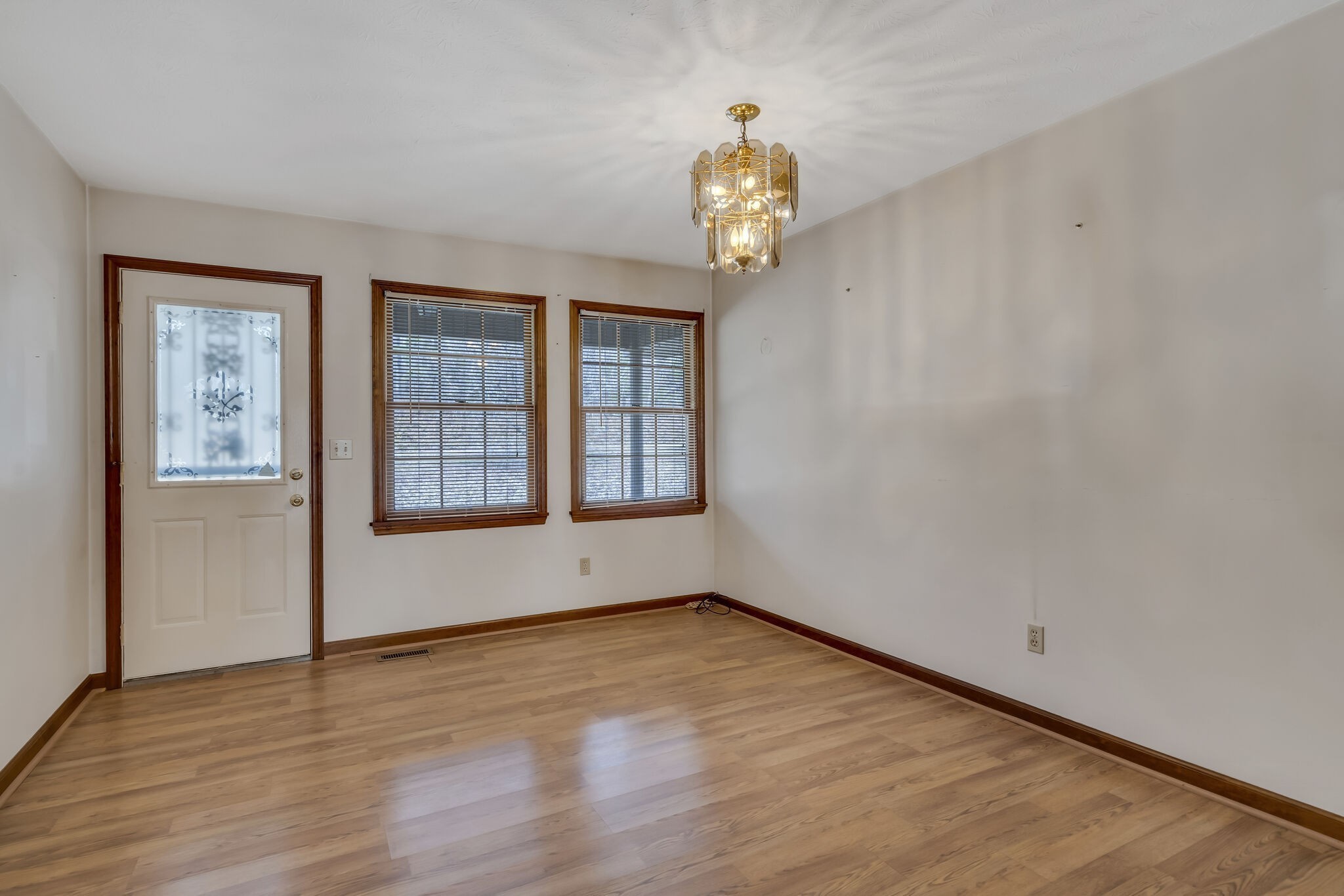 4973 Cuba Landing Road Waverly, TN 37185 - Photo 12 of 40 Gallery Image 12