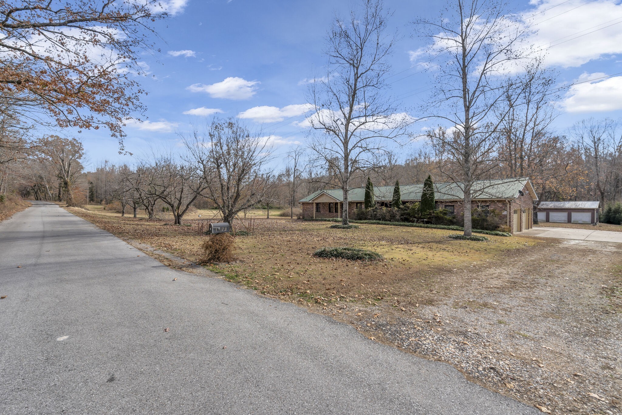 4973 Cuba Landing Road Waverly, TN 37185 - Photo 4 of 40 Gallery Image 4