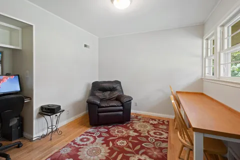 $789,900 | 15 St Albans Road East, Hopkins, MN 55305