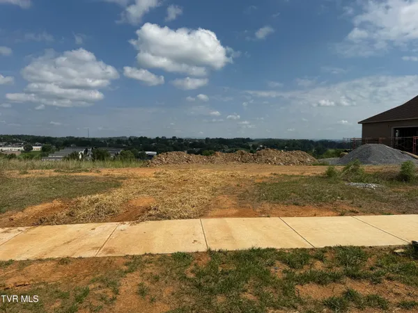 $140,000 | 118 Glaze Farm Way, Unit 30, Johnson City, TN 37601
