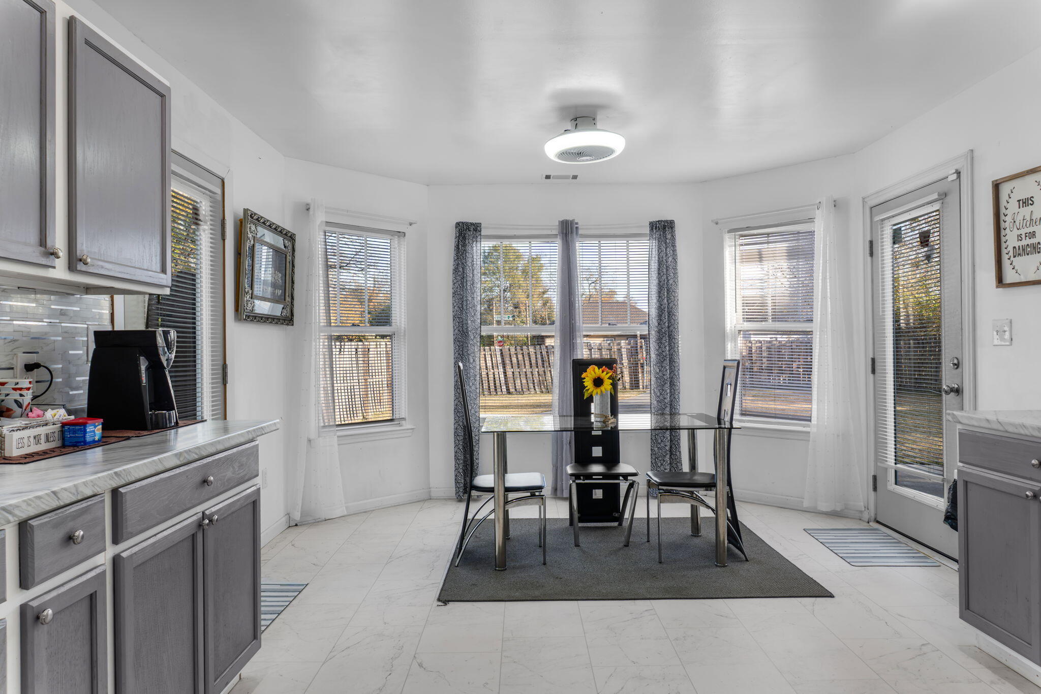 1408 Holley Street Augusta, GA 30901 - Photo 6 of 19 9-web-or-mls-DSC09781