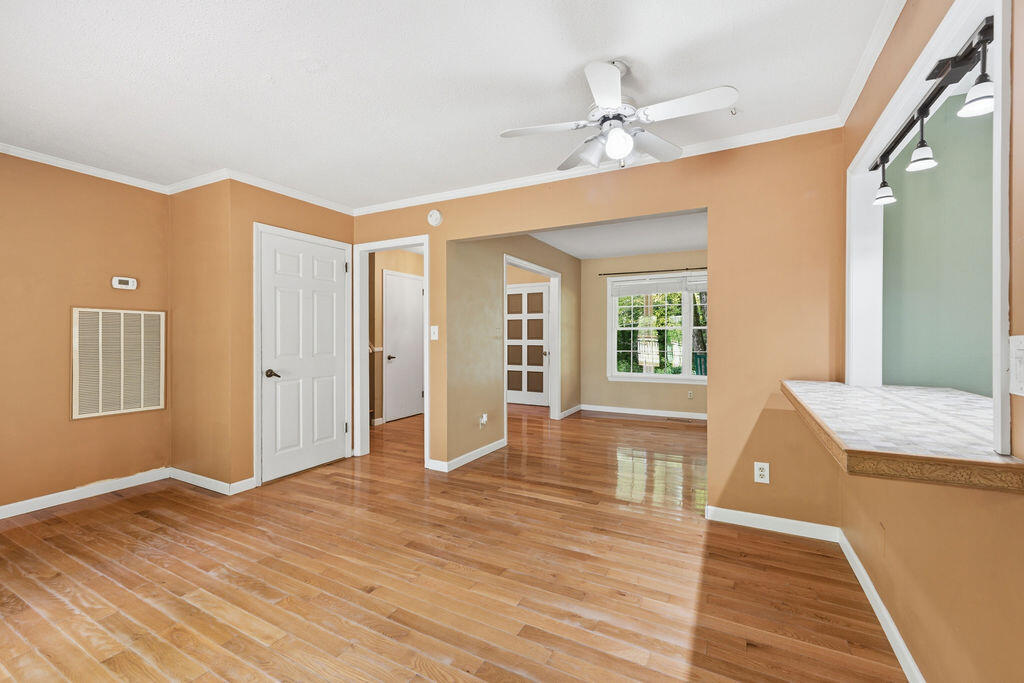 213 Maple Way Ringgold, GA 30736 - Photo 19 of 40 213MapleWay-17