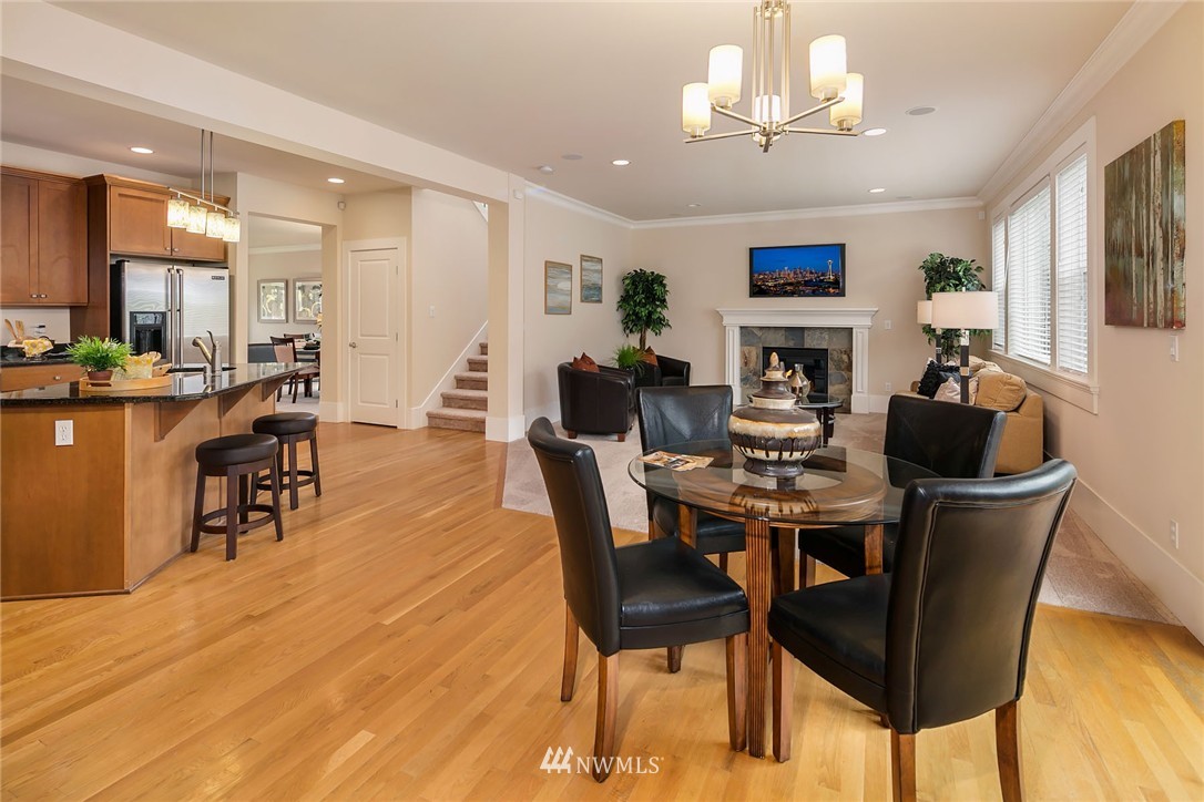 3731 Northeast 19th Street Renton, WA 98056 - Photo 10 of 24