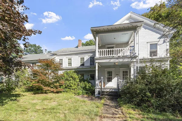 $275,000 | 68 Brattleboro Road, Hinsdale, NH 03451