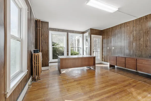 $275,000 | 68 Brattleboro Road, Hinsdale, NH 03451